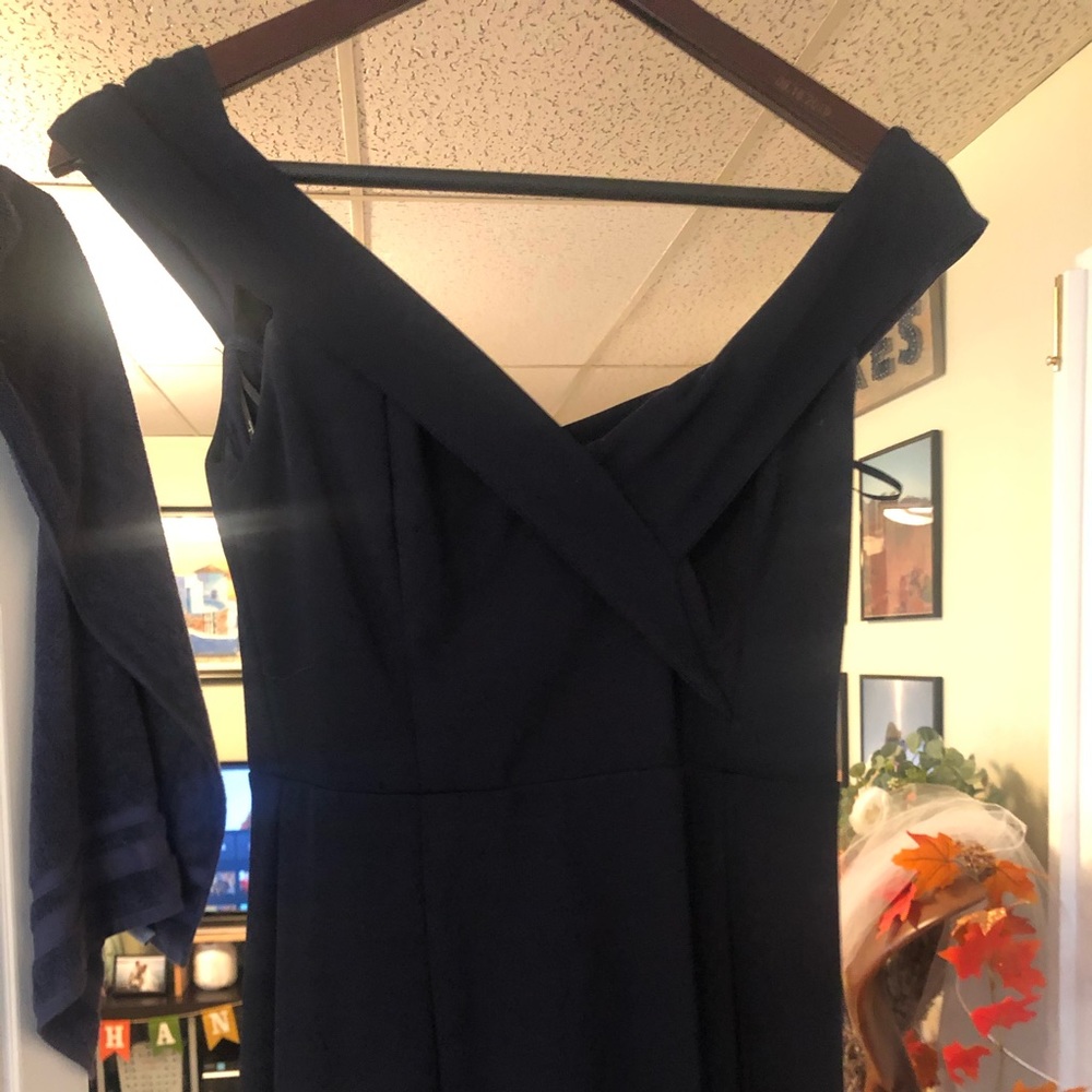LULUs off the shoulder navy dress - Picture 3 of 8
